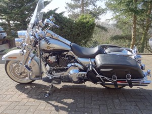 Harley Davidson Road King Classic 2003 Ⓒ G Sellars