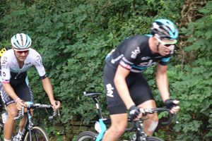 Stage leaders head past Lidgetts Lane