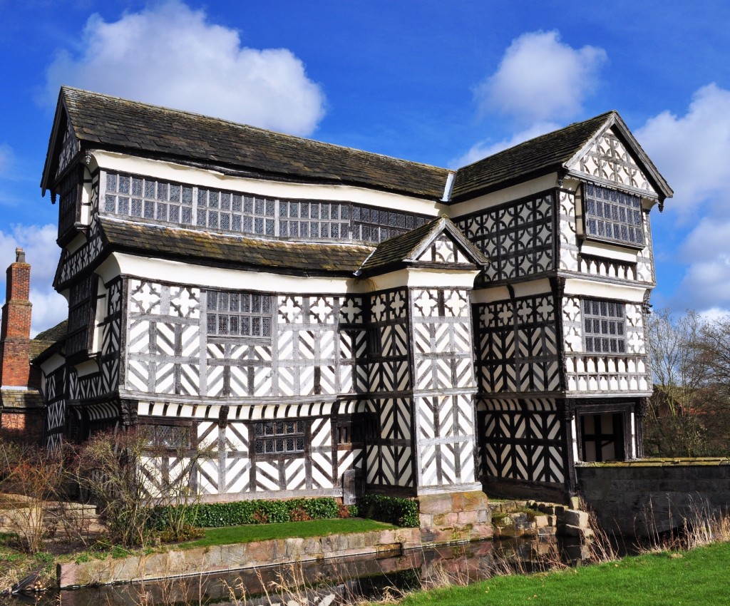  Spice Up Spring At Little Moreton Hall I Love Macc